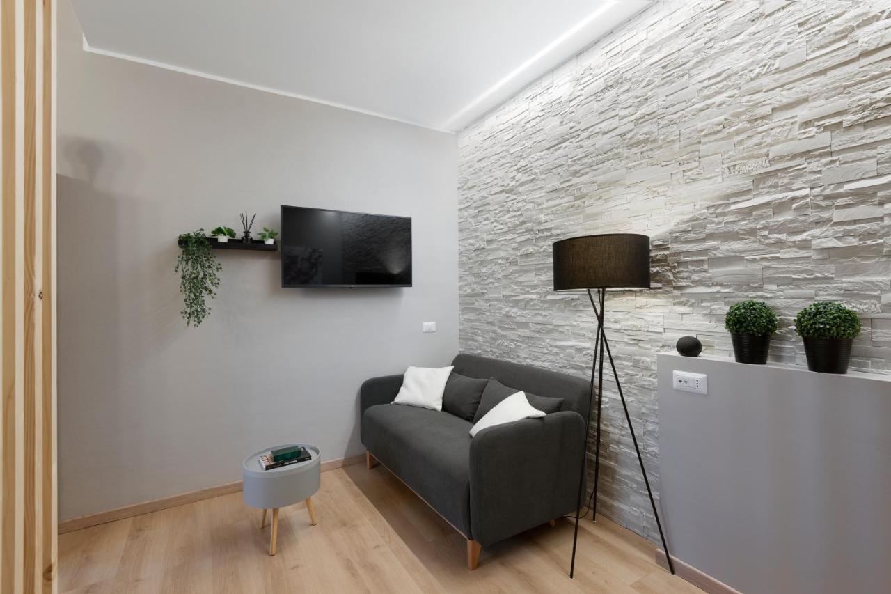 Super Modern And Design Apartment, A Due Passi Dai Navigli