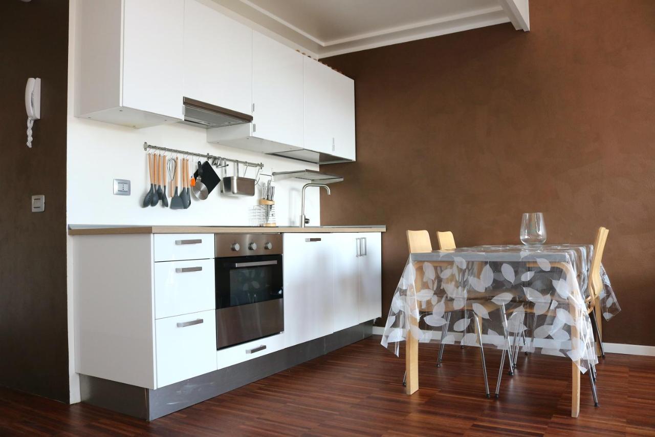 Design Loft - Via Adriano * Milan