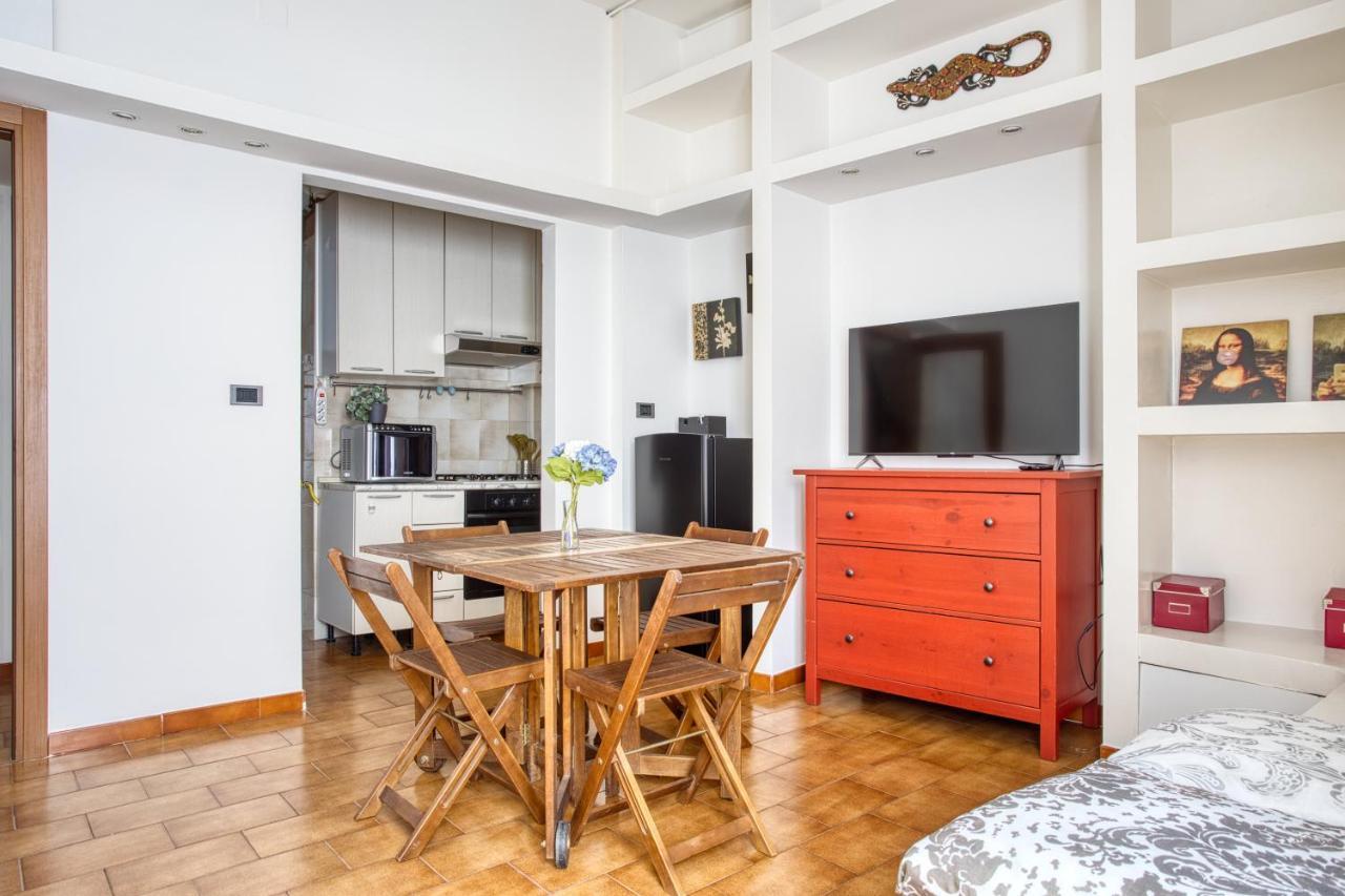 Joivy Adorable 1 Bed Flat Near Centre Milão