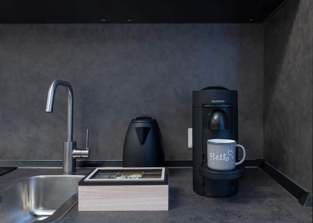 Super Modern And Design Apartment, A Due Passi Dai Navigli Apartment