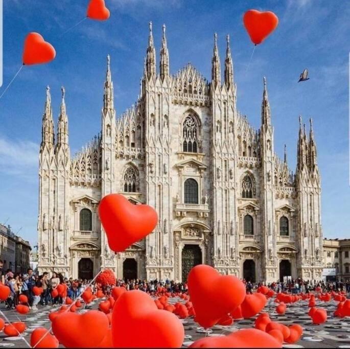 Lux Metro M2 Appartamento Milano