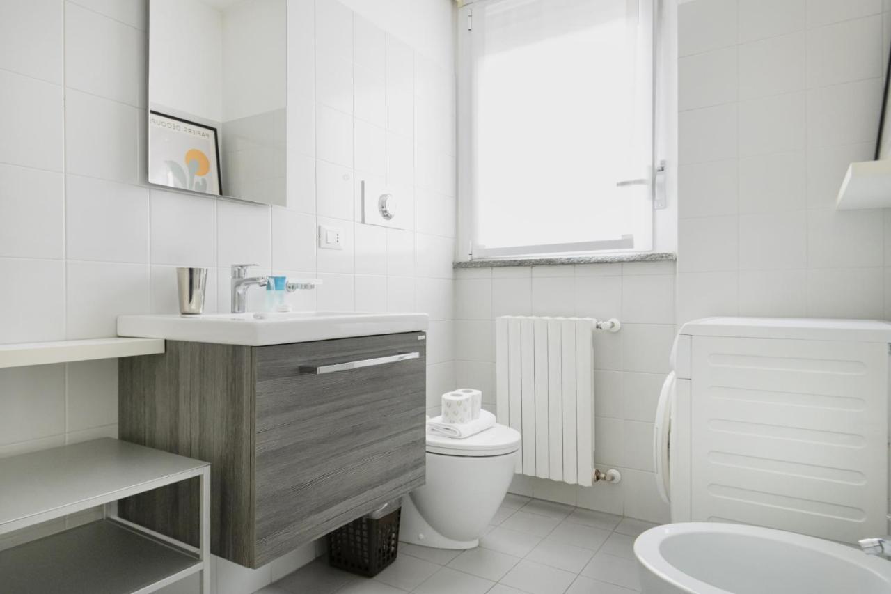 Easylife - Accogliente Dimora Con Balcone Milan