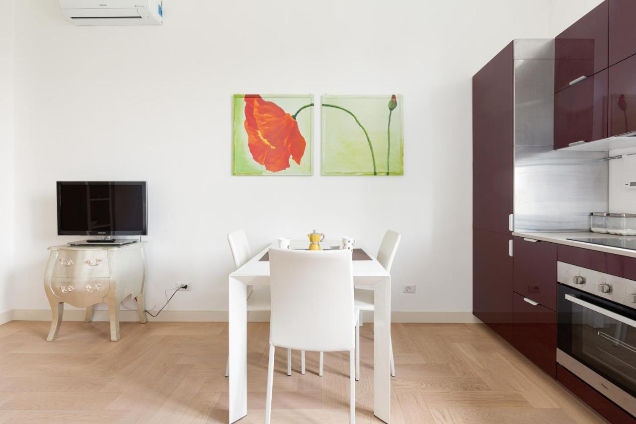 Milano- Darsena And Navigli Area! Cozy Apt! *