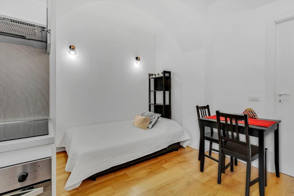 Alessia's Flat - San Luigi Milan