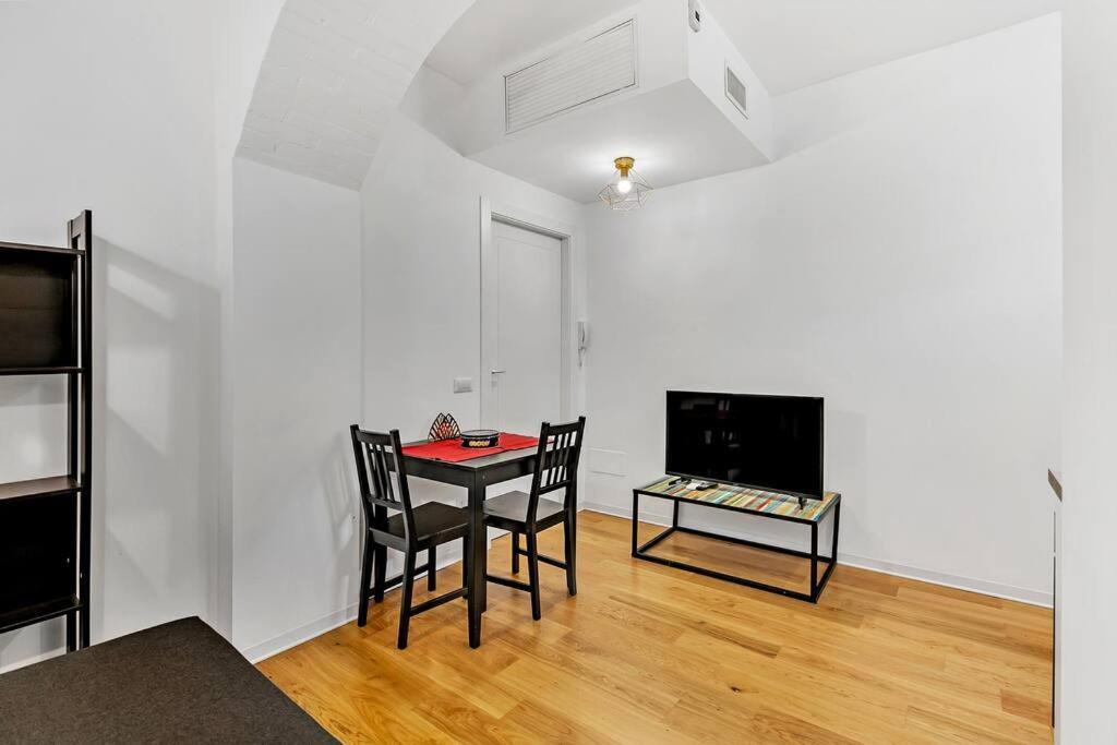 Alessia's Flat - San Luigi Milan