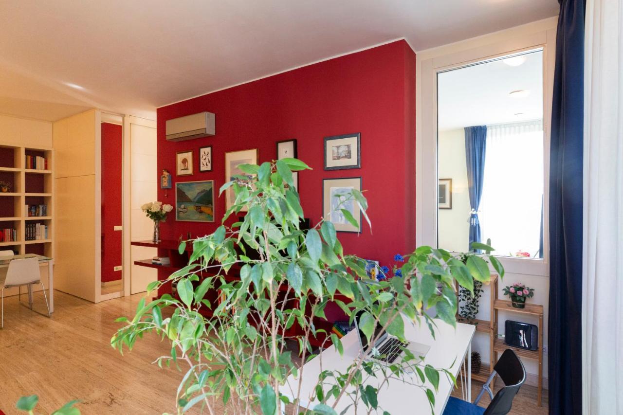 Twins - Tolstoj District Apartment Milan