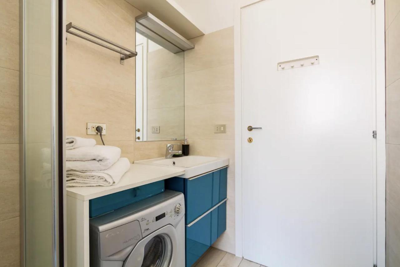 Modern Apartment, Centro Piola Apartment