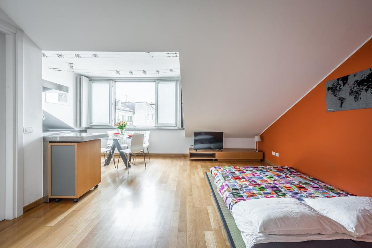 The Orange Attic - Navigli Area Apartment