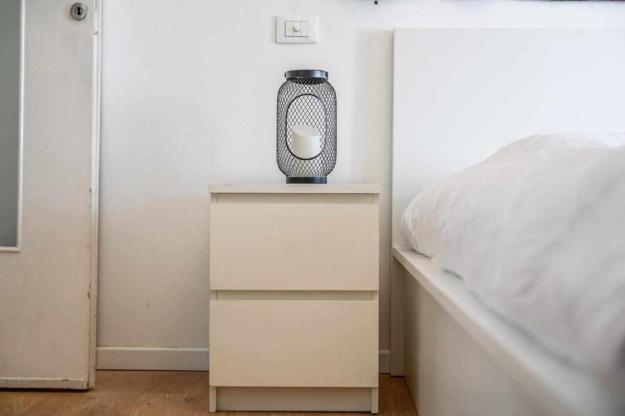 Apartment The Lantern Flat - Darsena Area Milan