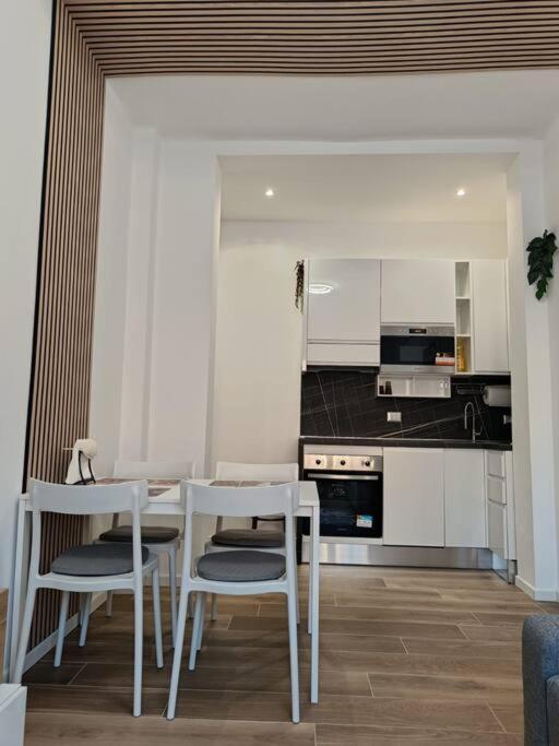 Lucania25 Apartamento