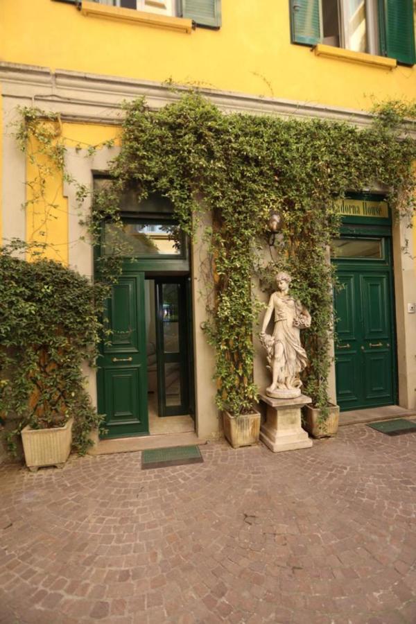Guest house Imhome - Cadorna House Milan