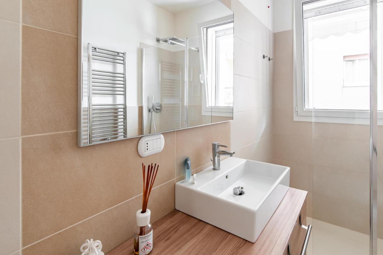 Easylife - Moderno Con Terrazzo In Paolo Sarpi Apartamento