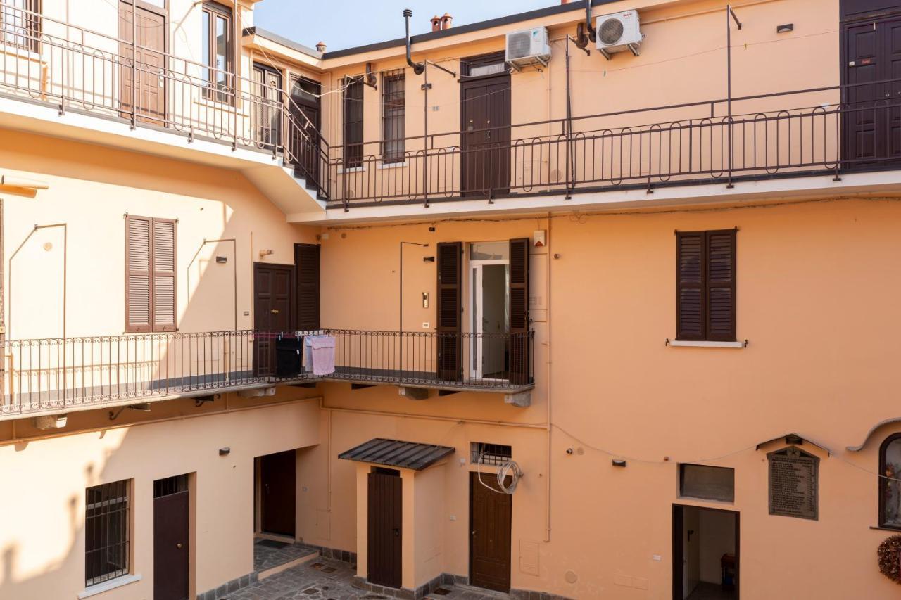 River Sweet Apartment *