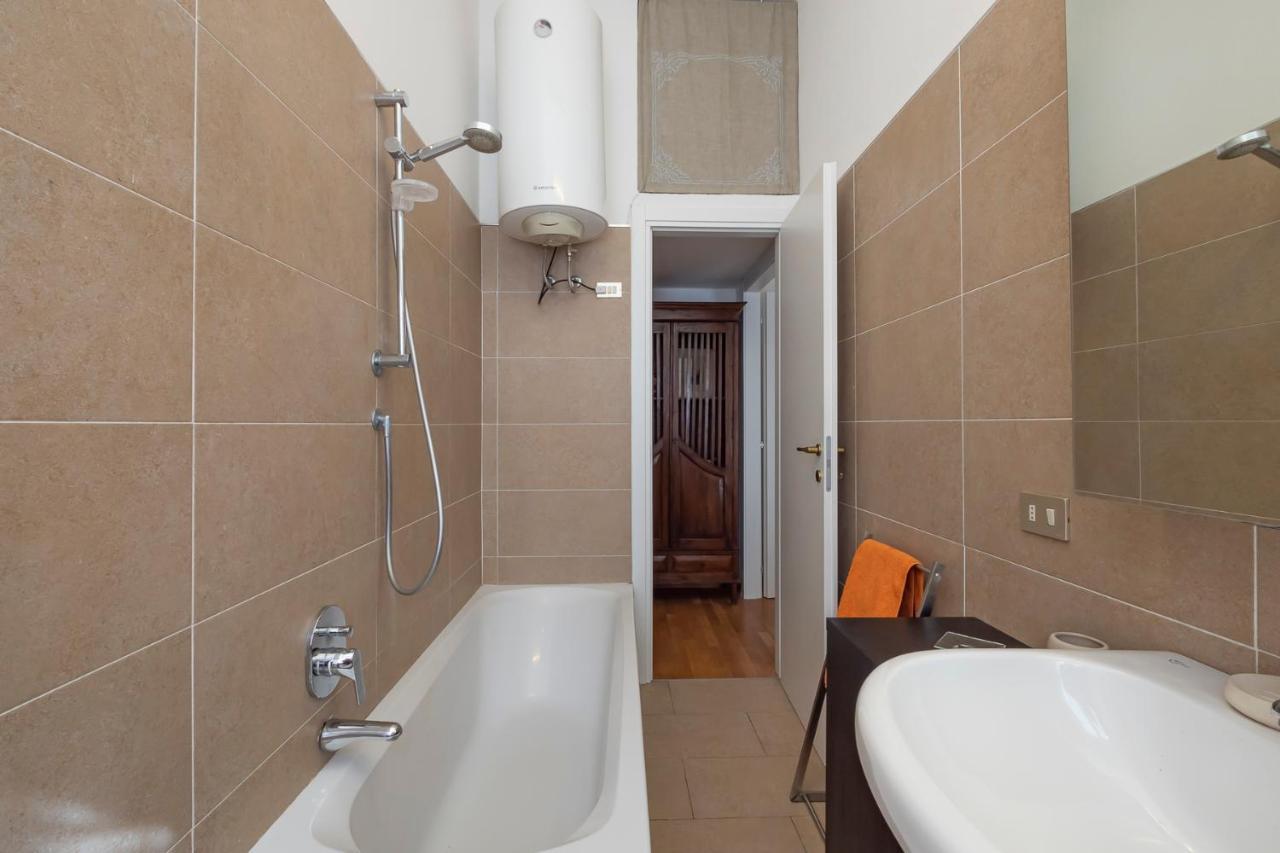 Luxury Flat Between Navigli And Duomo - Sambuco * Milan