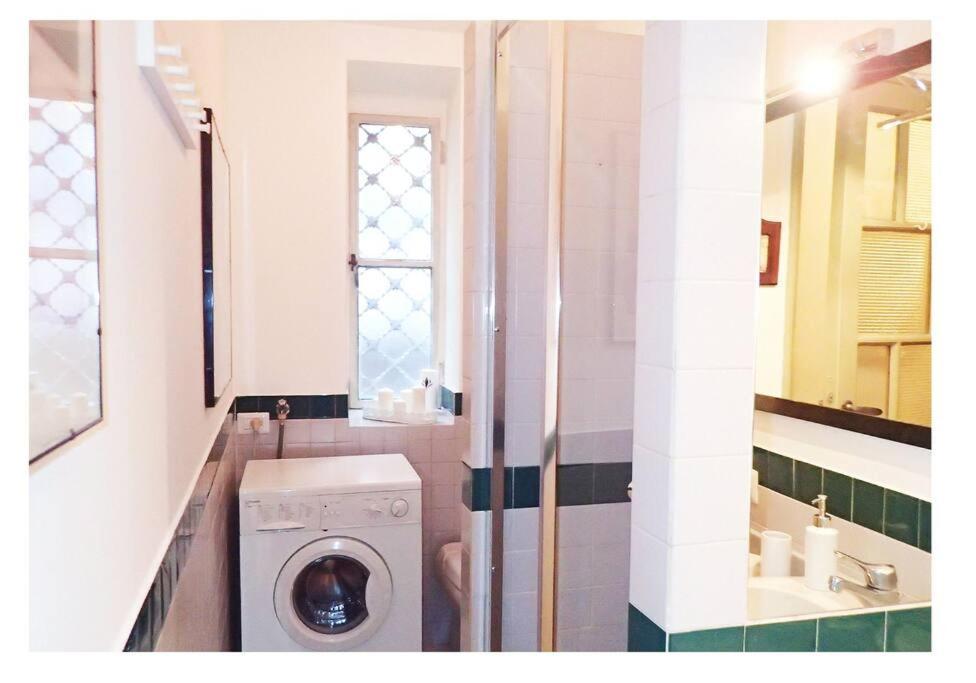 Urban House - Elegant Apartment Brera Milan Center