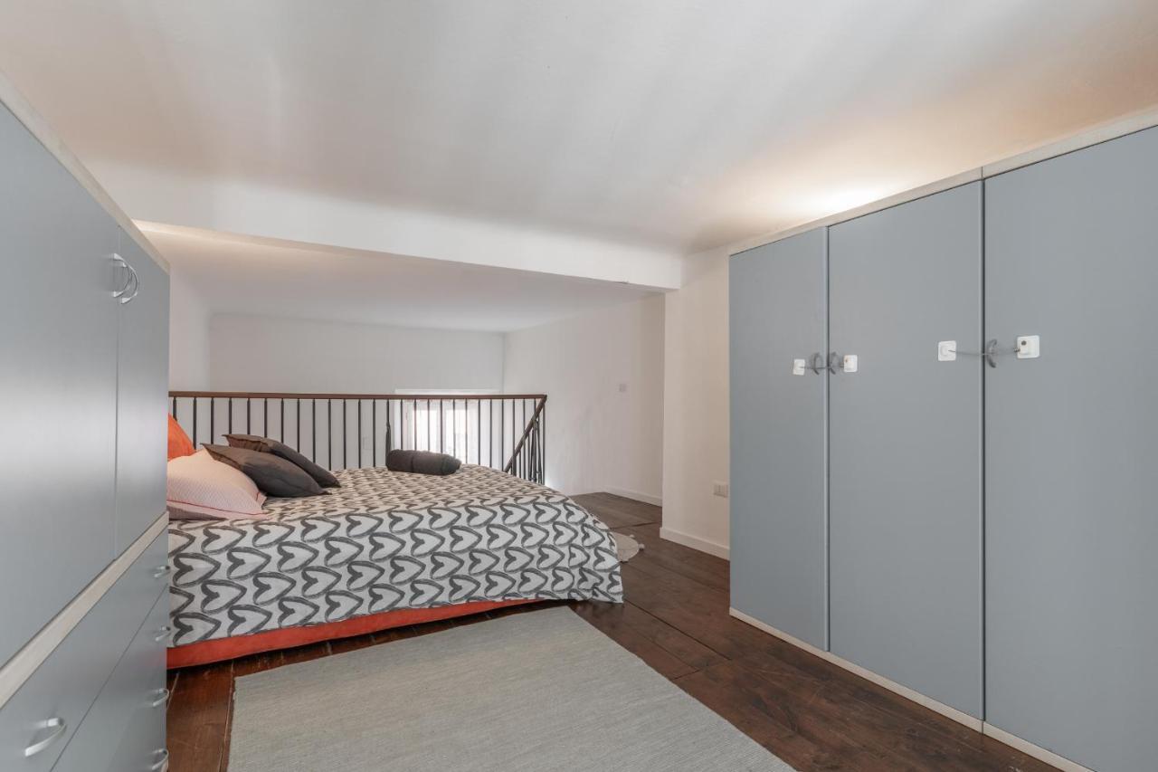 Street Affori Apartamento *