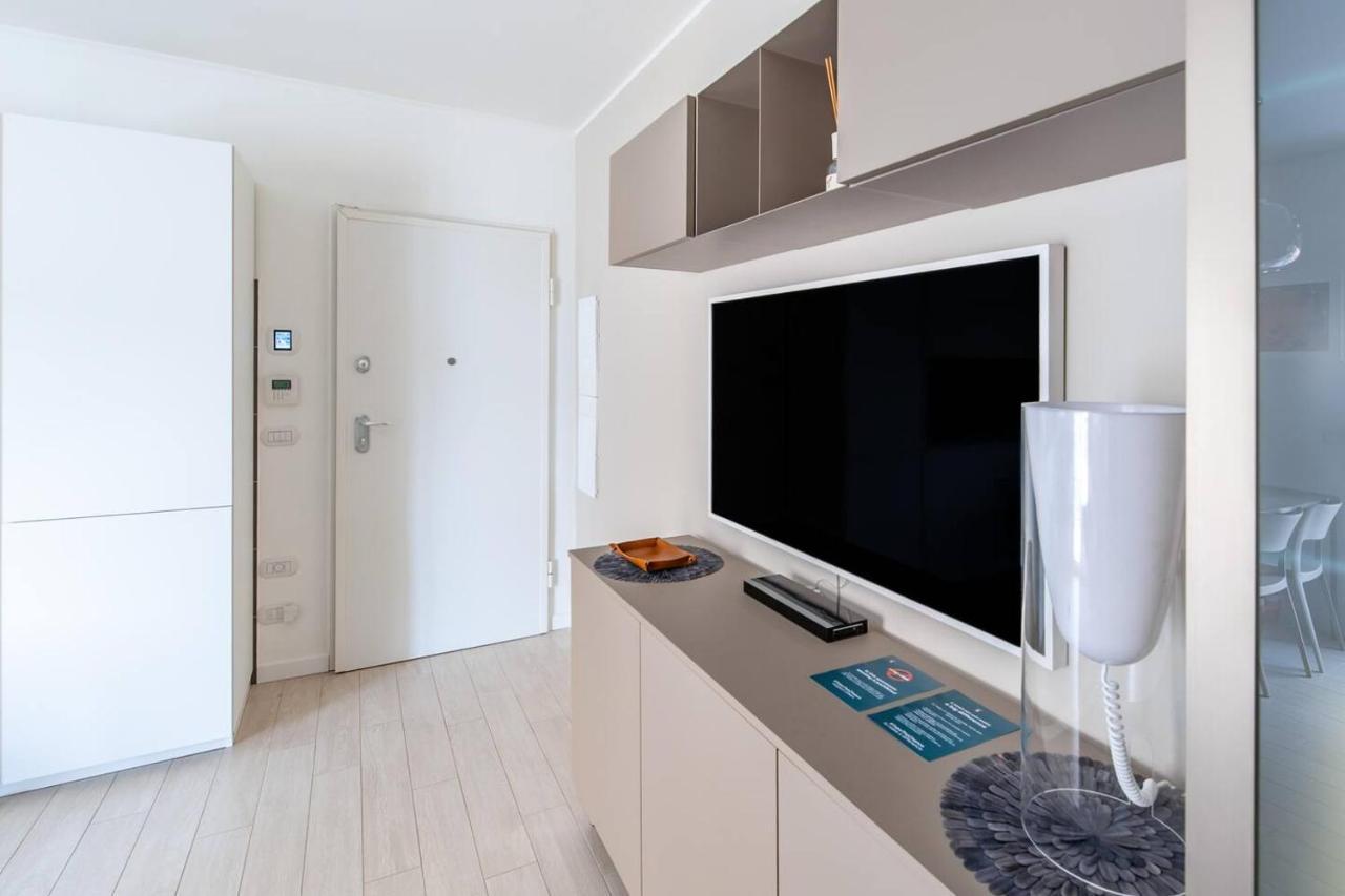 Easylife - Moderno Con Terrazzo In Paolo Sarpi Apartamento Milão