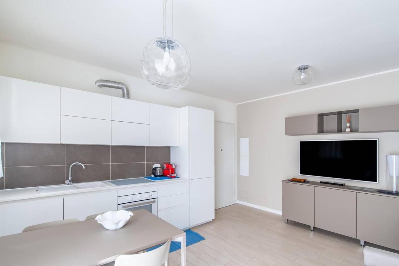 Easylife - Moderno Con Terrazzo In Paolo Sarpi Apartamento Milão