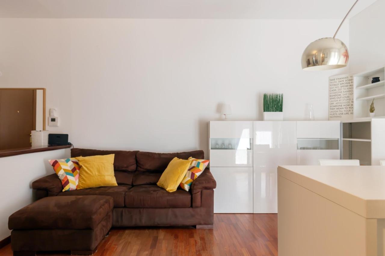 Apartamento Terrace At 20 Minutes From Duomo - Homeunity Milão