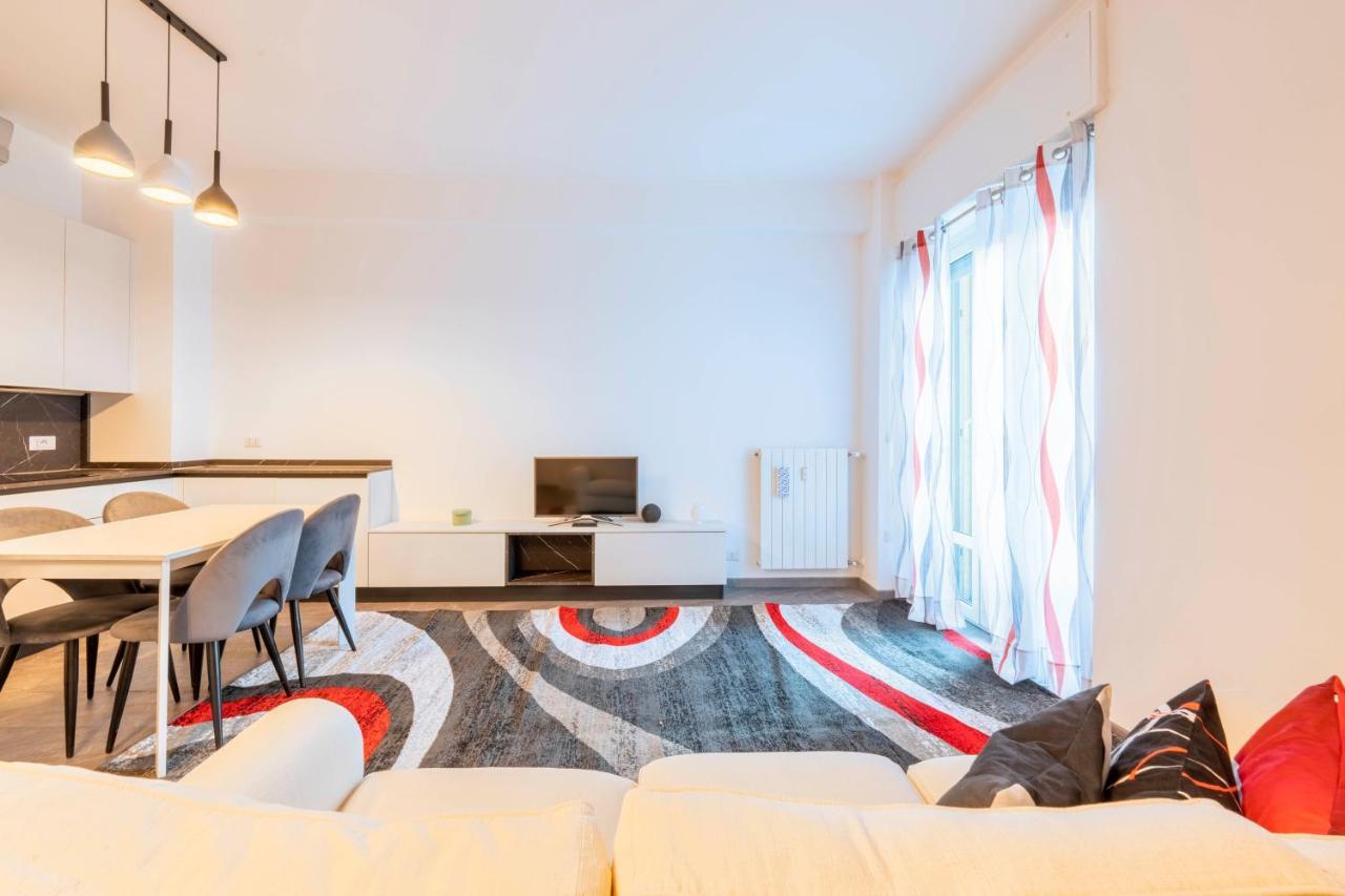 Terrazza Via Oglio 3 - Corso Lodi Apartment *