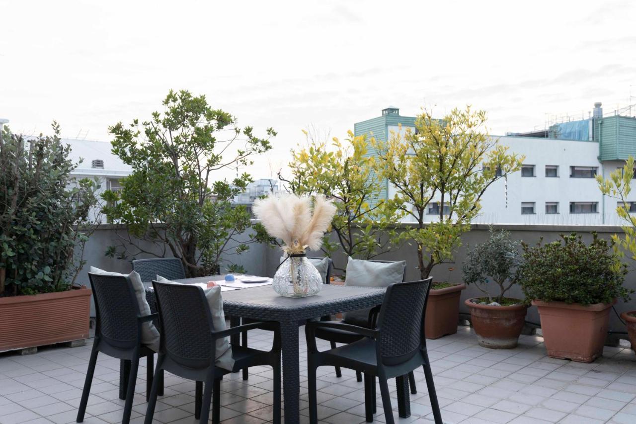 Terrazza Via Oglio 3 - Corso Lodi Apartment Milan