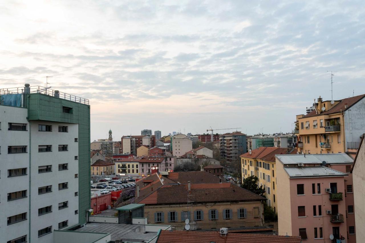Terrazza Via Oglio 3 - Corso Lodi Apartment *