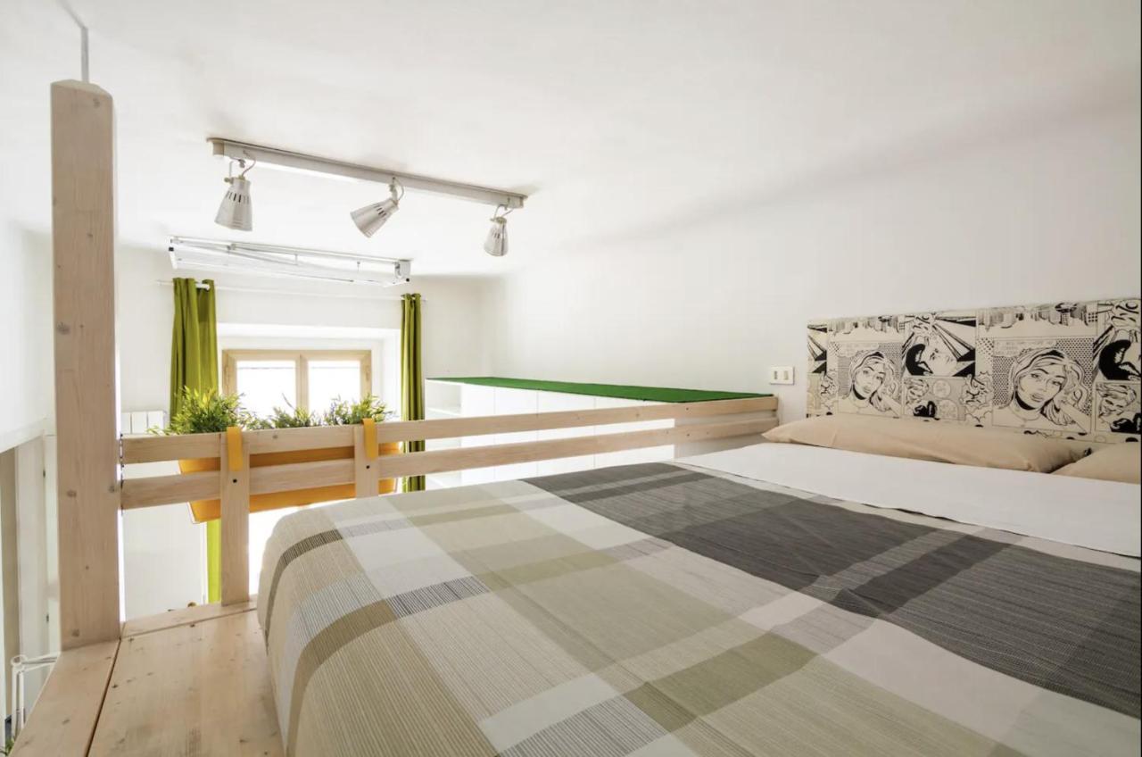 Modern Apartment, Centro Piola Apartment *