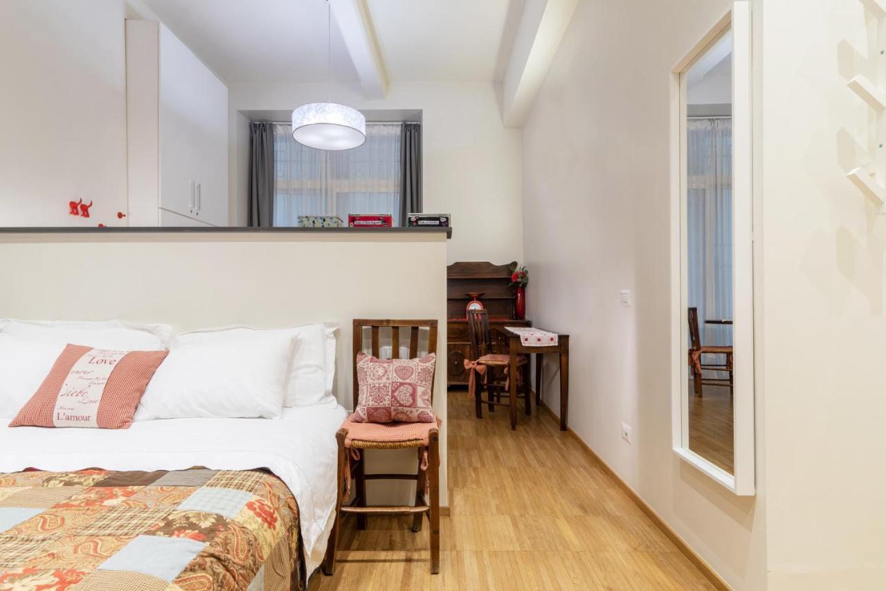 La Casa Colorata - Flats In - Bocconi Apartment Milan