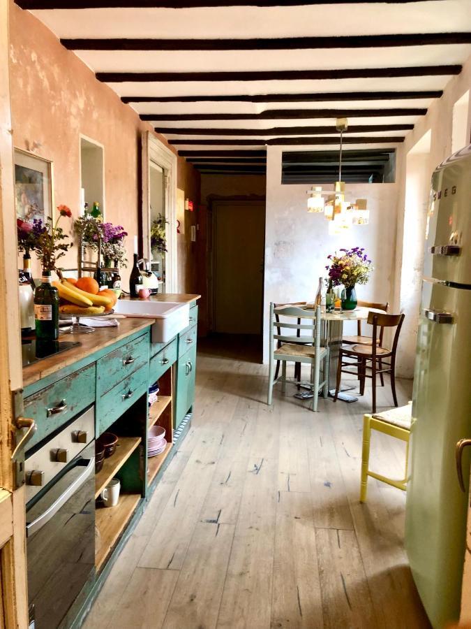 Charming And Design Attic Loft In Coolest Area Navigli Ticinese Apartamento *
