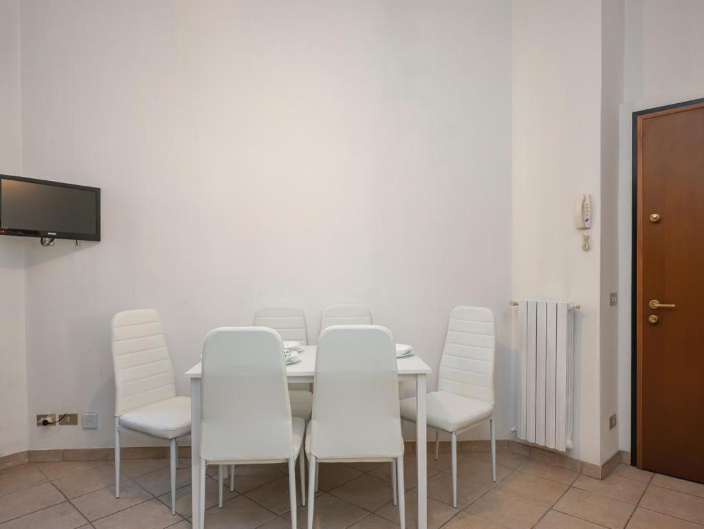 Sauro 6 Guest Apartamento *