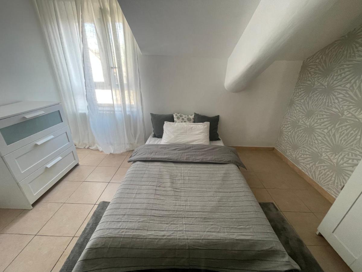 Apartamento Mansarda Di Nolo-mm Pasteur-red Line