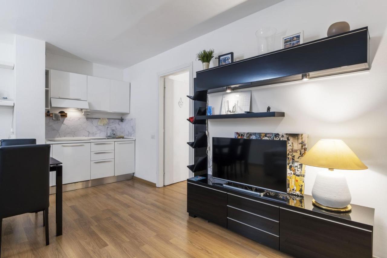 Cozy & Comfy In Navigli Area * Milan