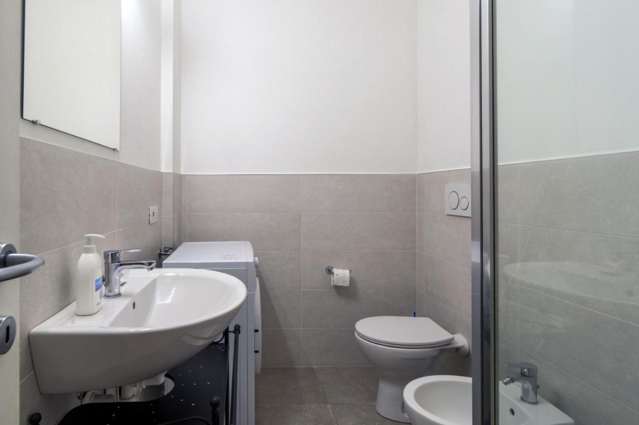 Cozy & Comfy In Navigli Area * Milan