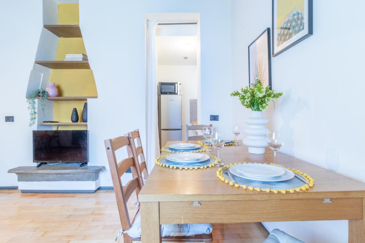 Ascanio Apartment, In The Heart Of Nightlife * Milan