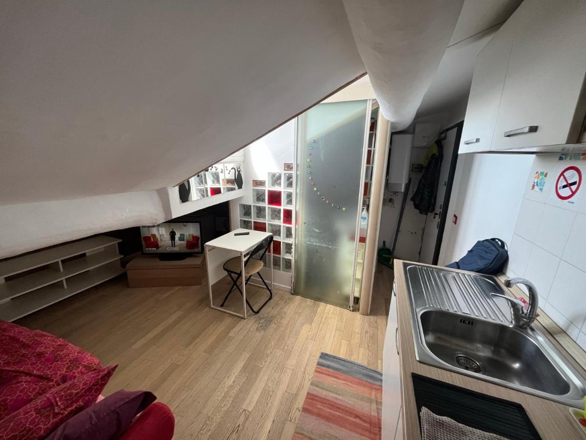 A.c.& G.o. Apartment