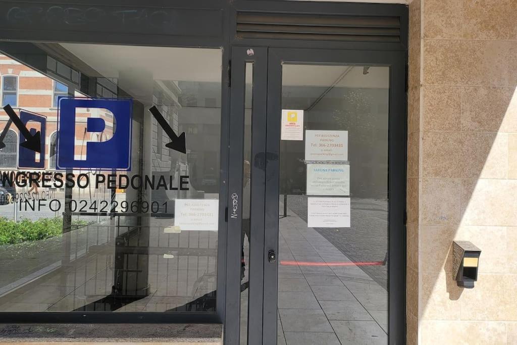 Apartment Navigli-centro Stylish In Design District Milan