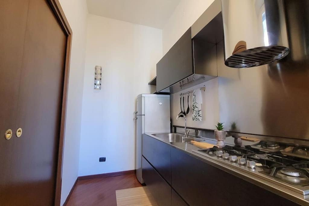 Navigli-centro Stylish In Design District Appartamento *