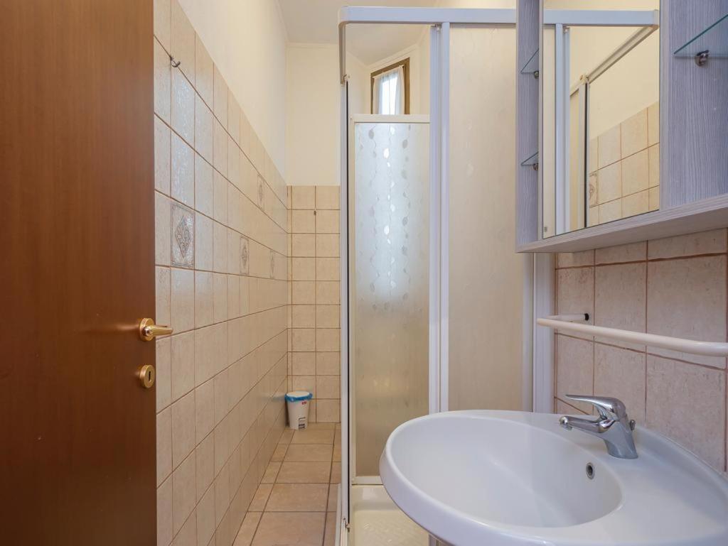 Sauro 6 Guest Apartamento