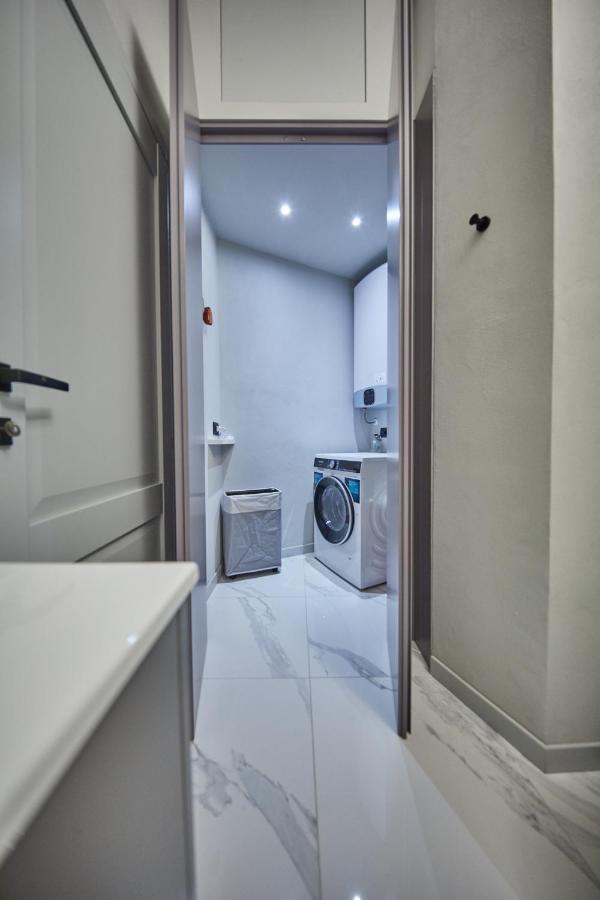 Luxury - Centre Apartment