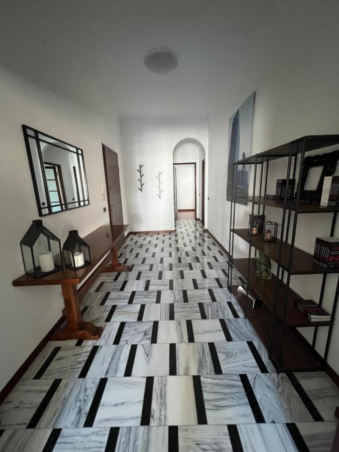 Apartment Rebecca's Collection: Repubblica Milan