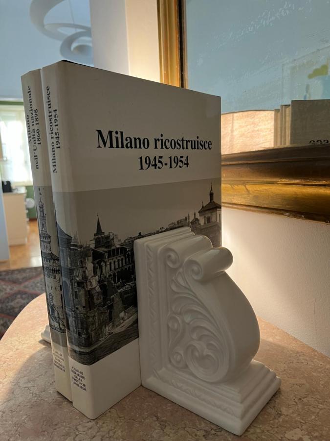 Rebecca's Collection: Manzoni Apartment