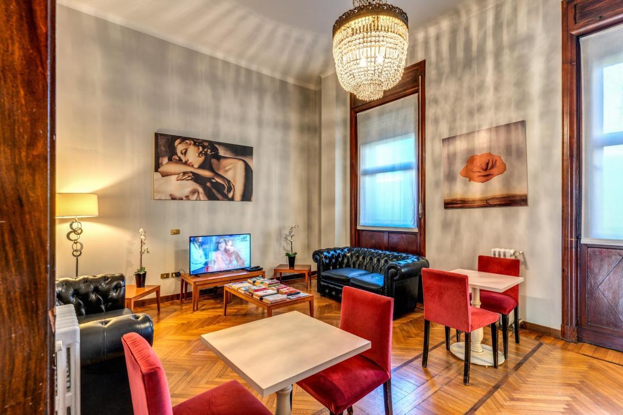Apollo 2* Milano