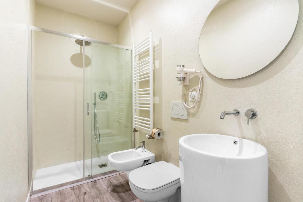 Meneghina Foresteria Lombarda Guest house *