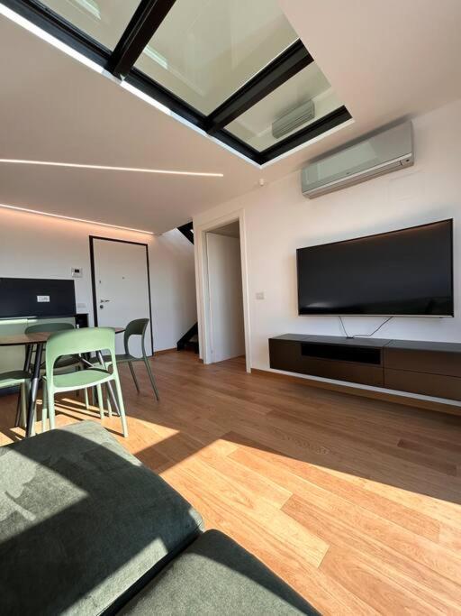 Elegante Loft A Appartamento Milano