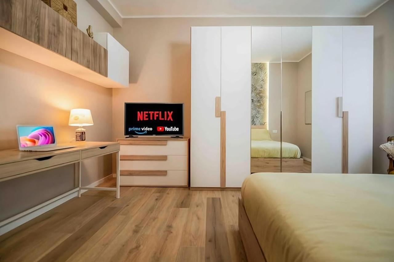 Apartment Duomo A 10 Minuti - Self Check In Metro A 3 Minuti A Piedi