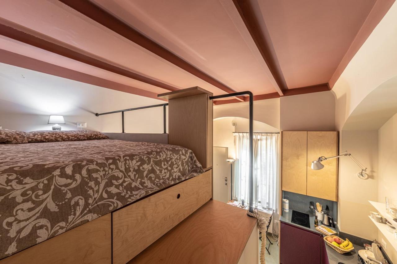 Apartment Xenia - Accogliente Pied-a-terre Sui Navigli Milan
