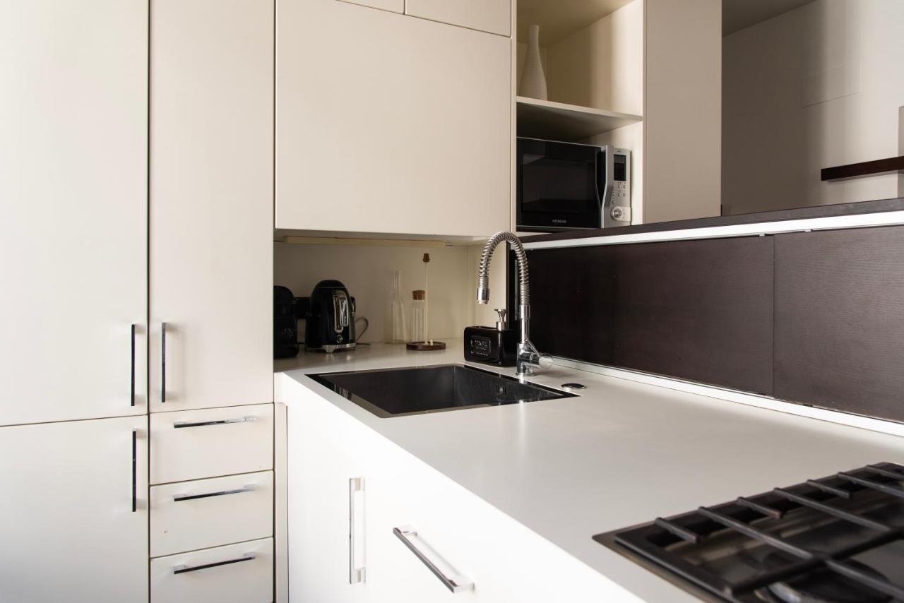 Youhosty - Charming 2-bed Flat With Terrace, Navigli & Duomo Apartment
