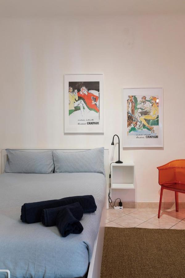 Apartment Xenia - Stylish Colorful Apt- Upbeat & Well-connected Area *