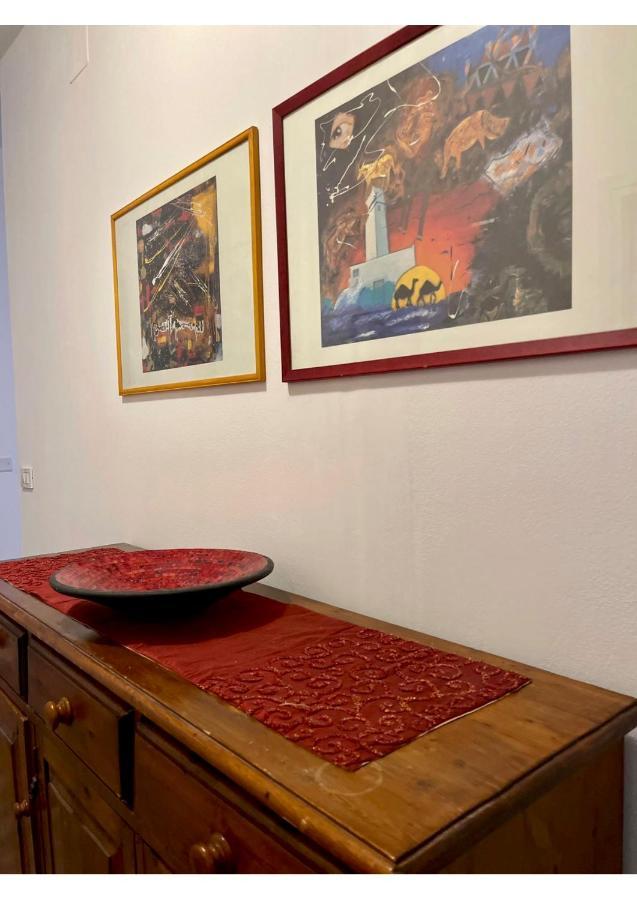 Apartment Space And Comfort In - #free Private Parking# *