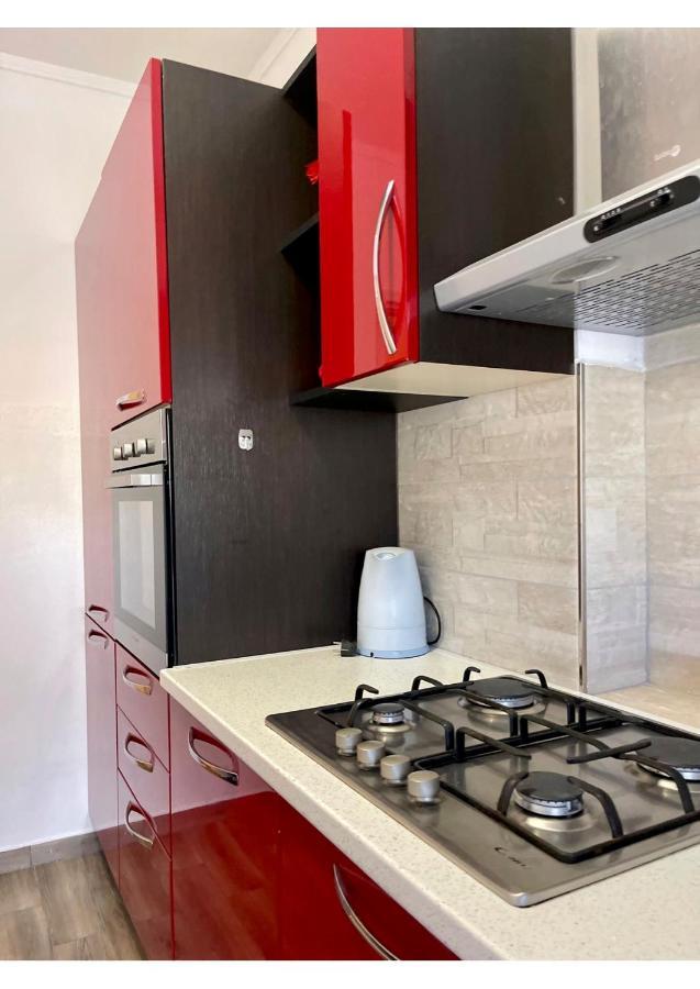 Space And Comfort In - #free Private Parking# Apartment *